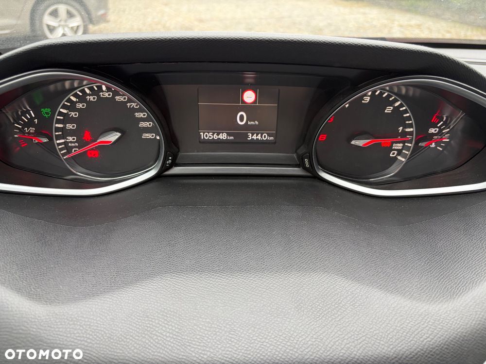 Peugeot 308 BlueHDi 130 Allure Pack - 19