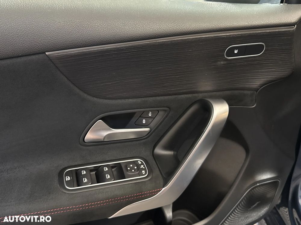 Mercedes-Benz A 180 7G-DCT - 15