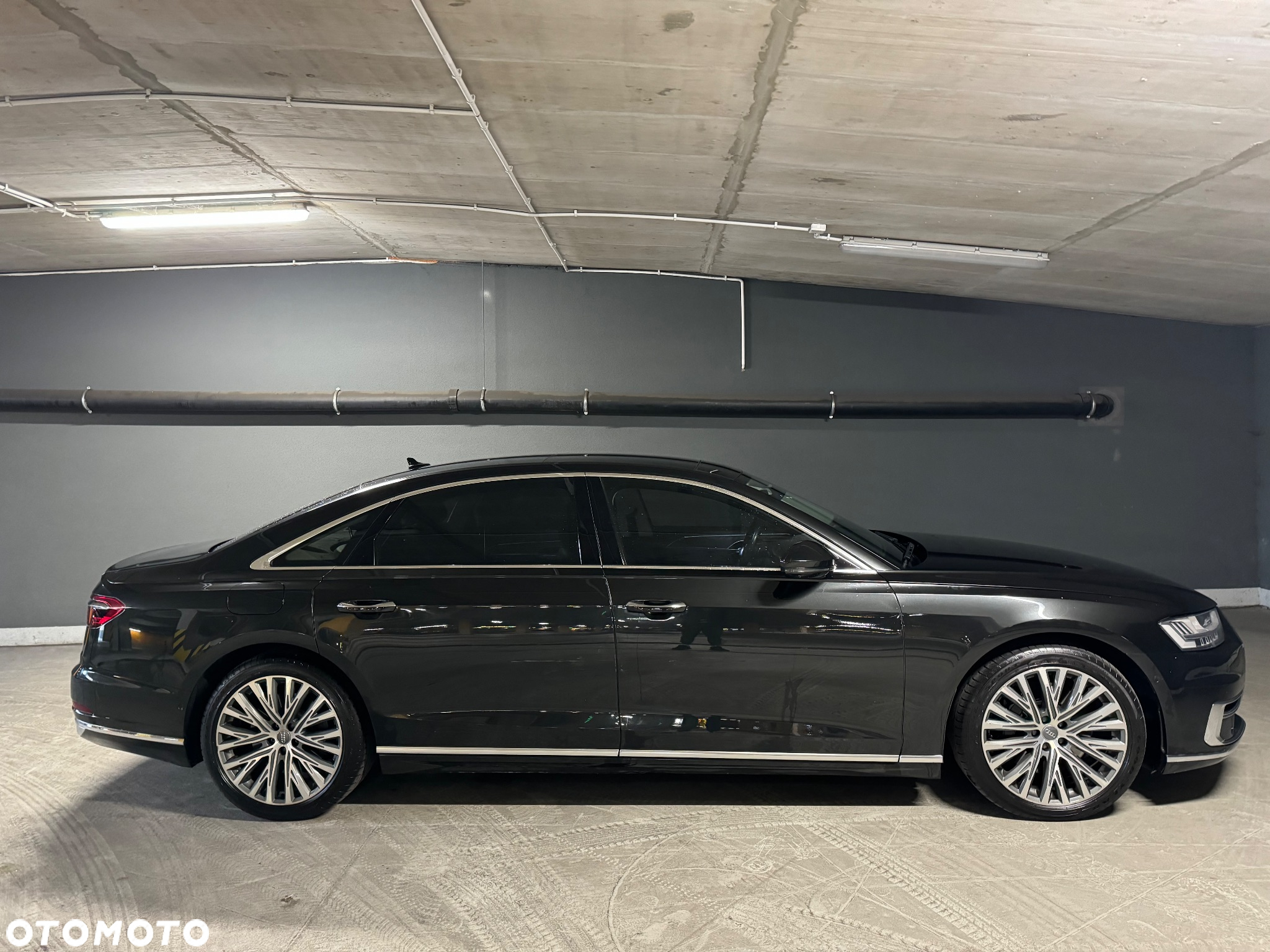 Audi A8 L 55 TFSI quattro tiptronic - 4