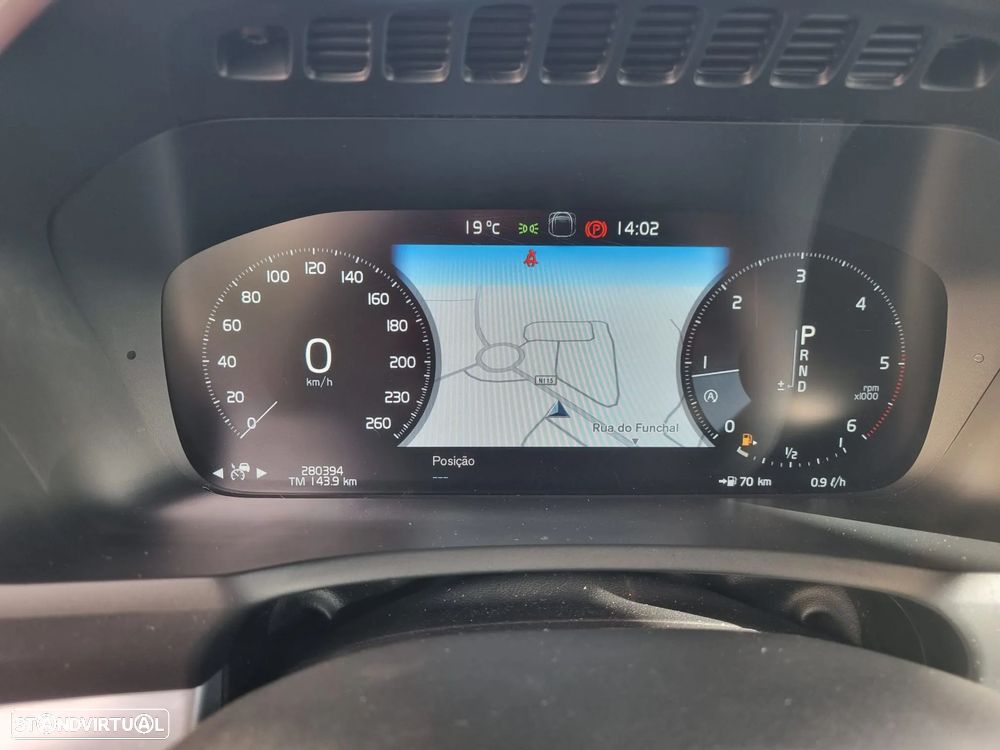 Volvo XC 90 D4 Geartronic Momentum - 26