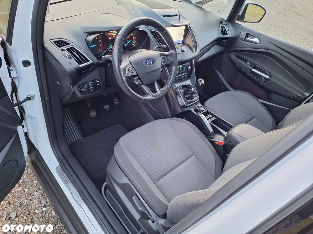 Ford Grand C-MAX Gr 1.0 EcoBoost Titanium ASS - 19