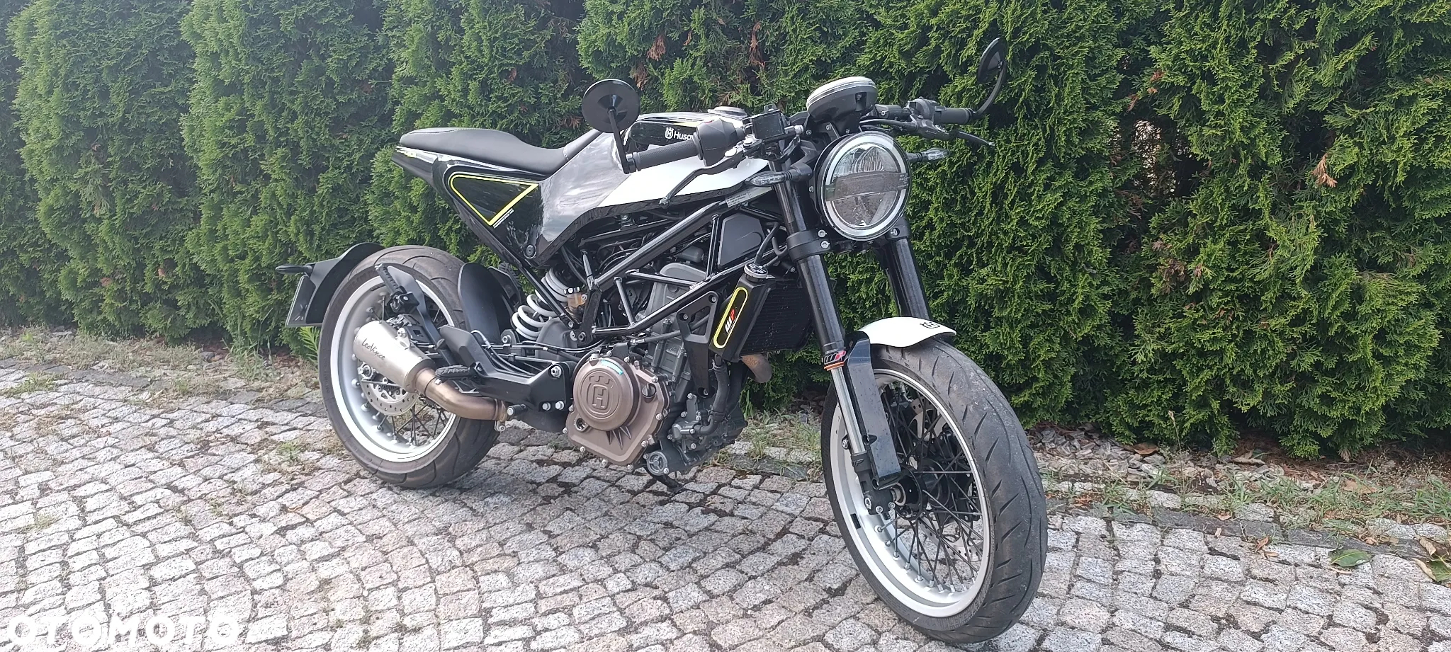 Triumph Street Triple