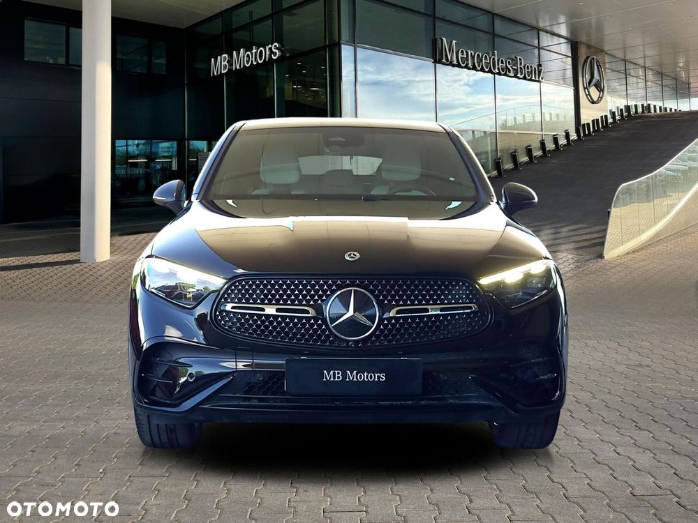 Mercedes-Benz GLC - 9