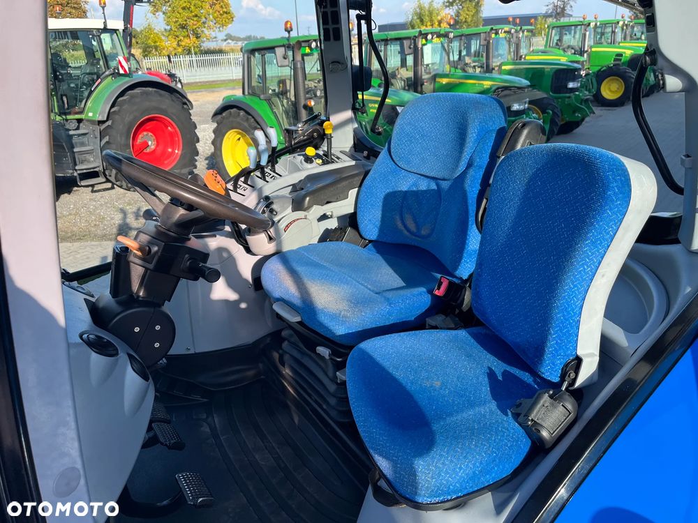 New Holland T 7060 Power Command - 13
