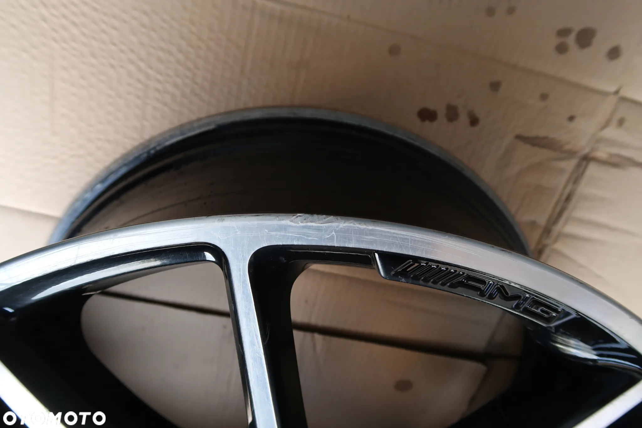 C28 FELGA MERCEDES GLC A2534012000 8,5X21ET40 - 6