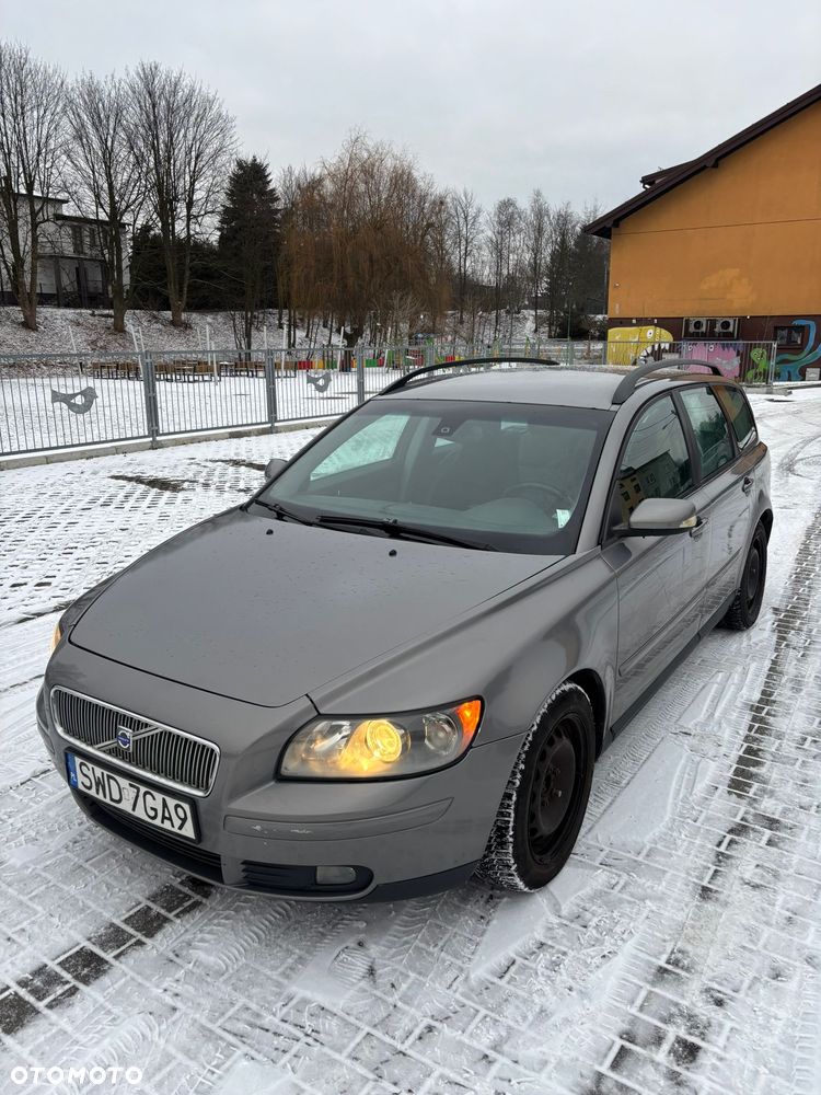 Volvo V50 2.0D Momentum - 1