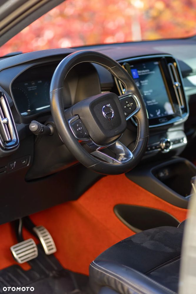 Volvo XC 40 T5 AWD Geartronic R-Design - 16