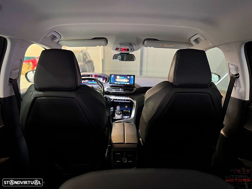Peugeot 3008 1.2 PureTech Allure Pack EAT8 - 38