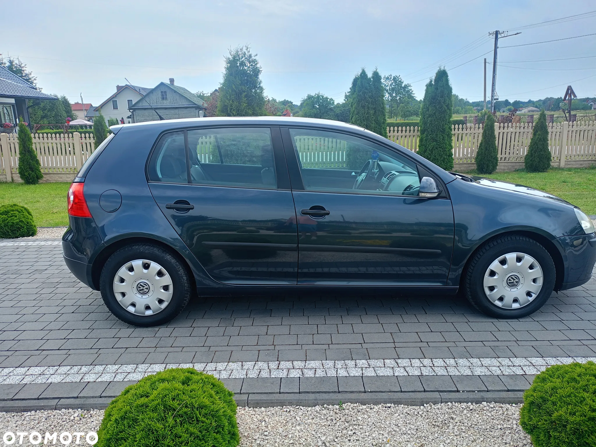 Volkswagen Golf - 6