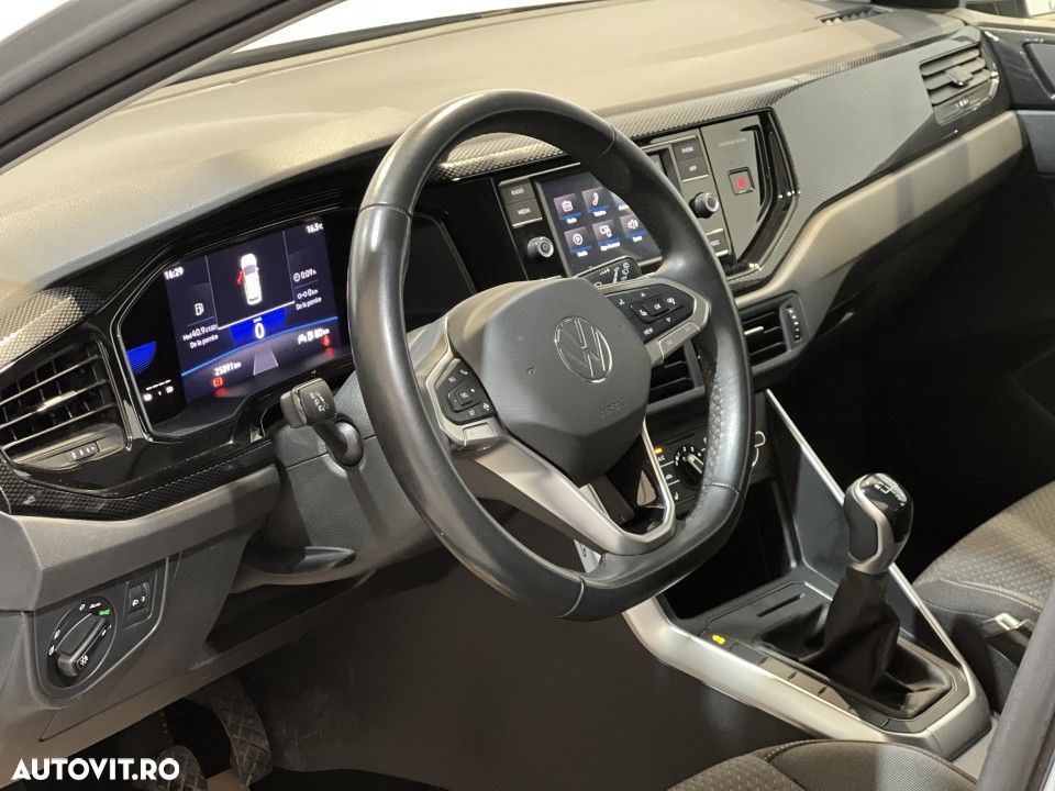 Volkswagen Polo - 4