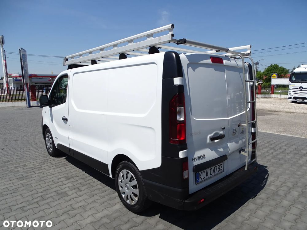 Nissan NV300 - 6