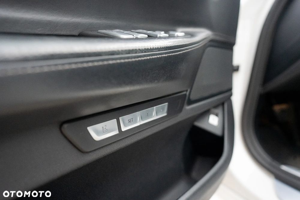 BMW Seria 7 730d xDrive - 11