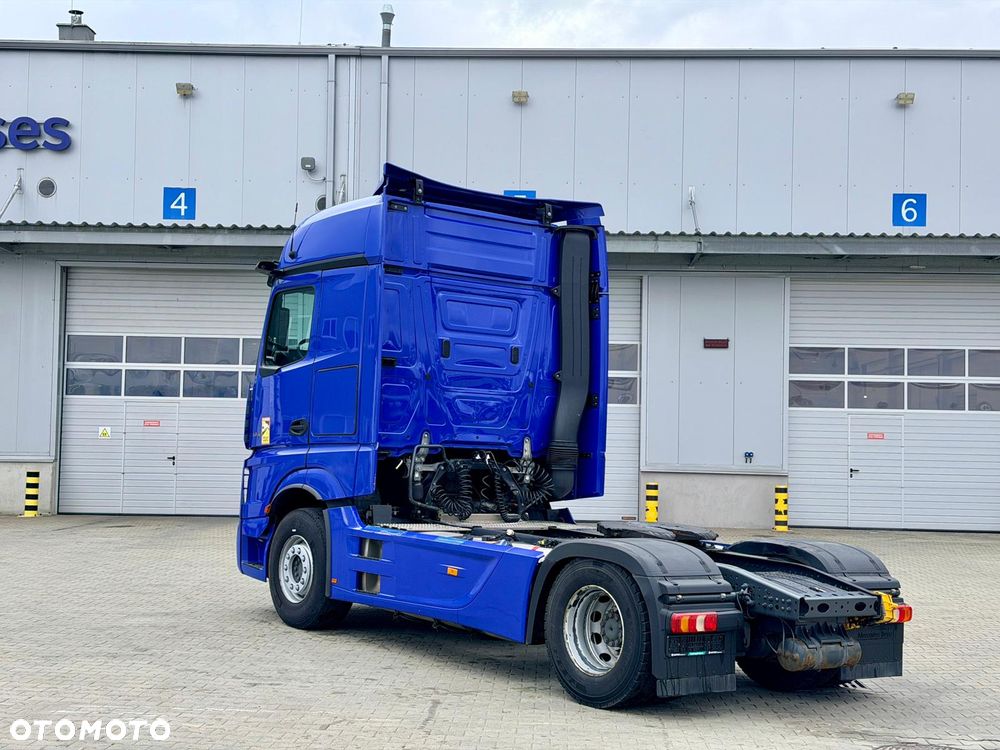 Mercedes-Benz MP5 1848 - 5