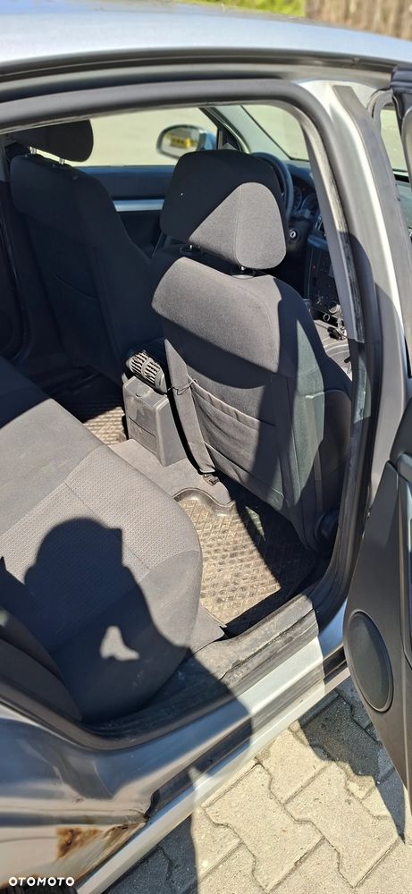 Opel Vectra 1.6 Essentia - 18