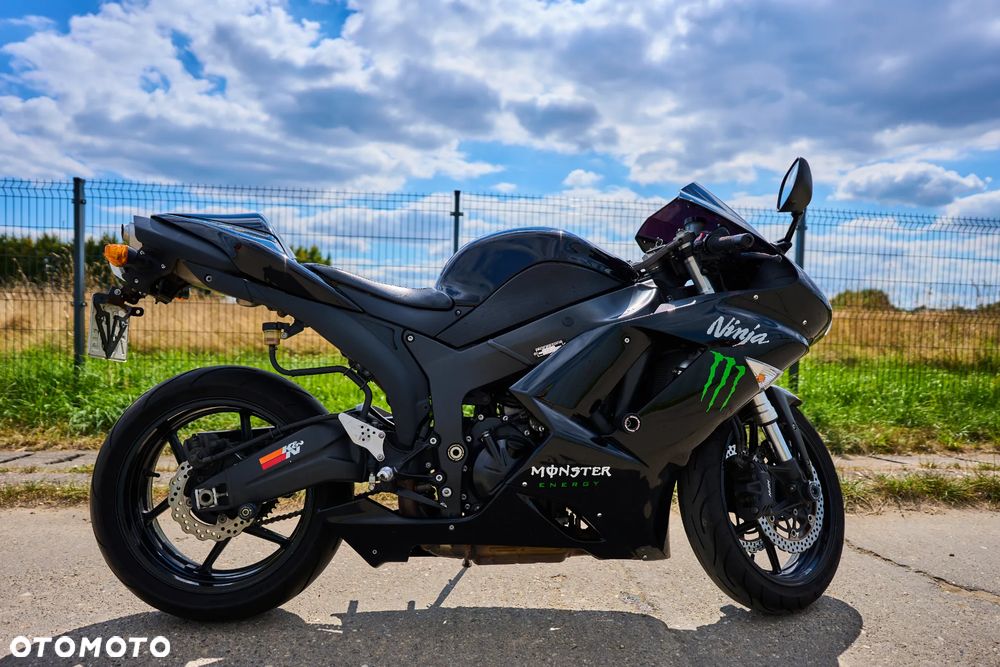 Kawasaki ZX - 21