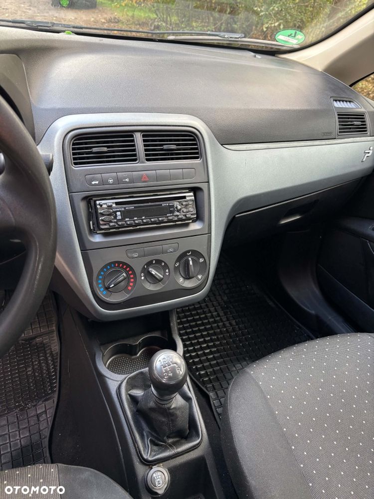 Fiat Grande Punto - 4