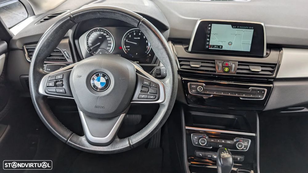 BMW 225xe Active Tourer - 18