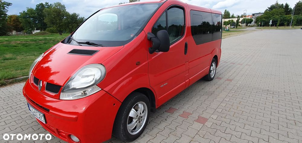 Renault Trafic Passenger Expression - 2