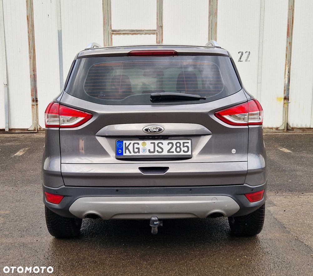 Ford Kuga 2.0 TDCi FWD Titanium - 13