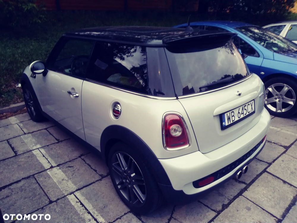 MINI Cooper S 50 Camden - 3