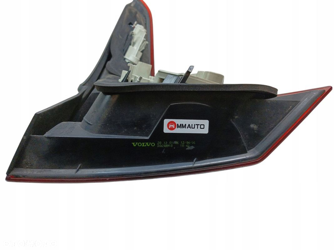 LAMPA LEWY TYŁ LEWA TYLNA VOLVO V50 (04-07) 30698918 EUROPA - 4