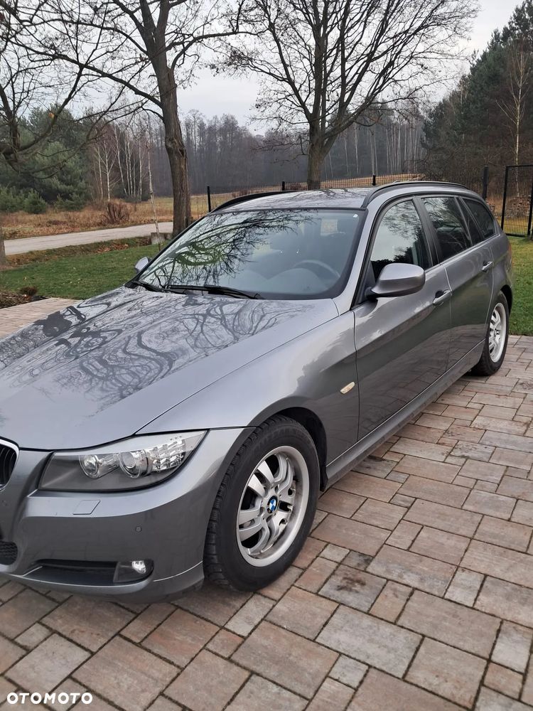 BMW Seria 3 318d DPF Edition Exclusive - 7