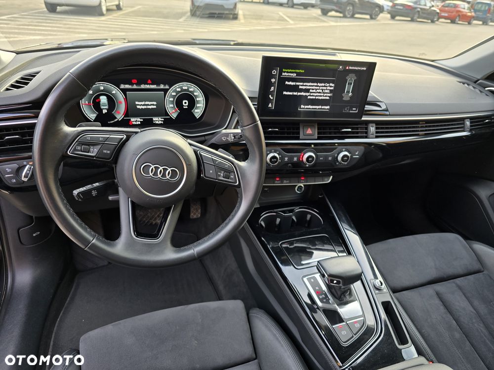 Audi A4 Limousine - 13