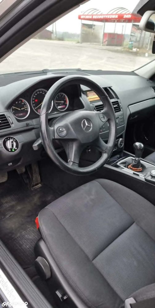 Mercedes-Benz Klasa C 200 CDI Classic - 4