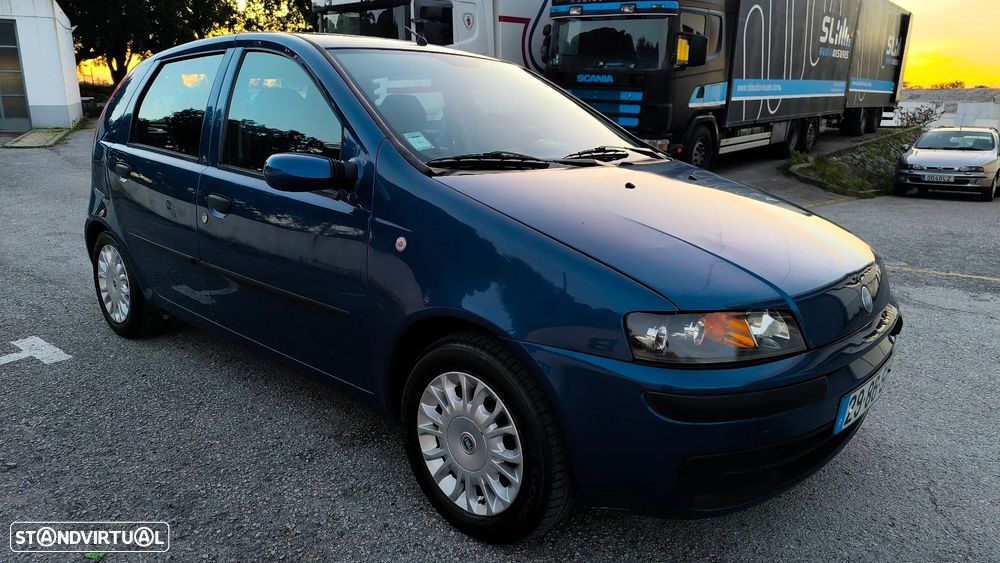 Fiat Punto 1.9 JTD HLX - 25