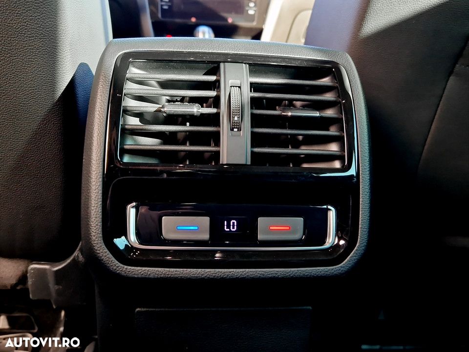 Volkswagen Passat Alltrack 2.0 TDI 4Mot DSG - 24