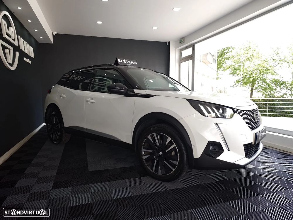 Peugeot e-2008 GT Pack - 12