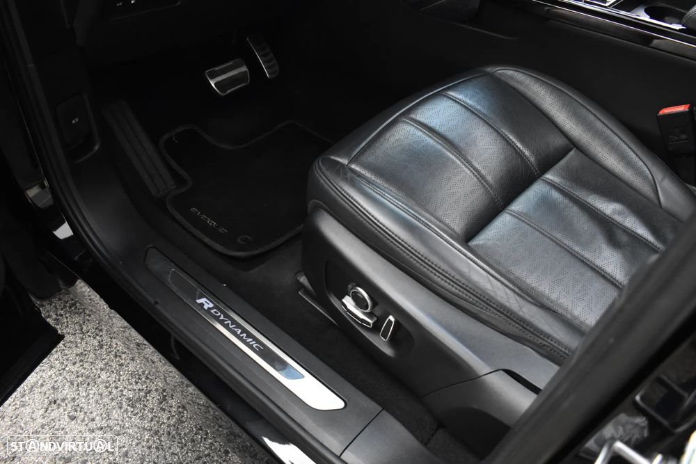 Land Rover Range Rover Evoque P300e R-Dynamic HSE - 28
