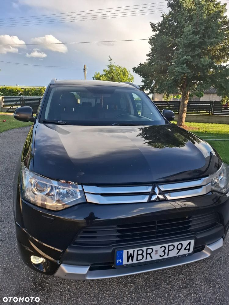Mitsubishi Outlander 2.2 DID Instyle Navi 4WD - 16