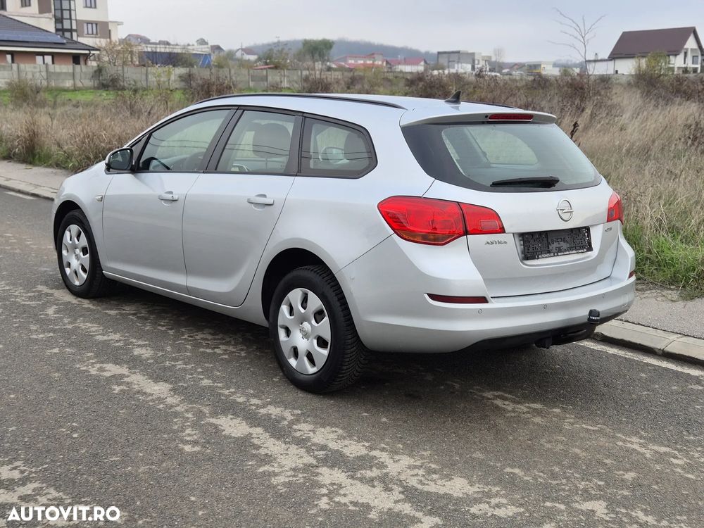 Opel Astra 1.7 CDTI DPF Design Edition - 4