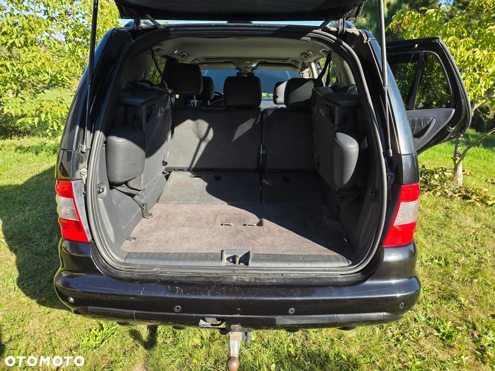 Mercedes-Benz ML - 11