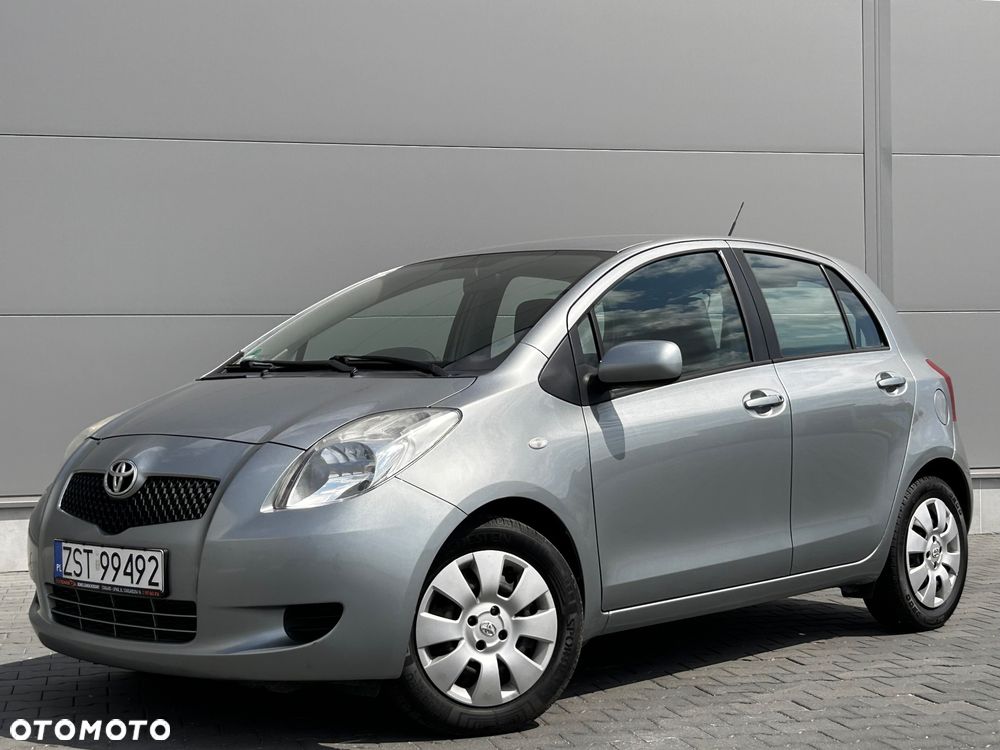 Toyota Yaris 1.3 Sol - 6