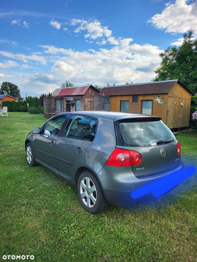 Volkswagen Golf 1.6 FSI Comfortline - 6