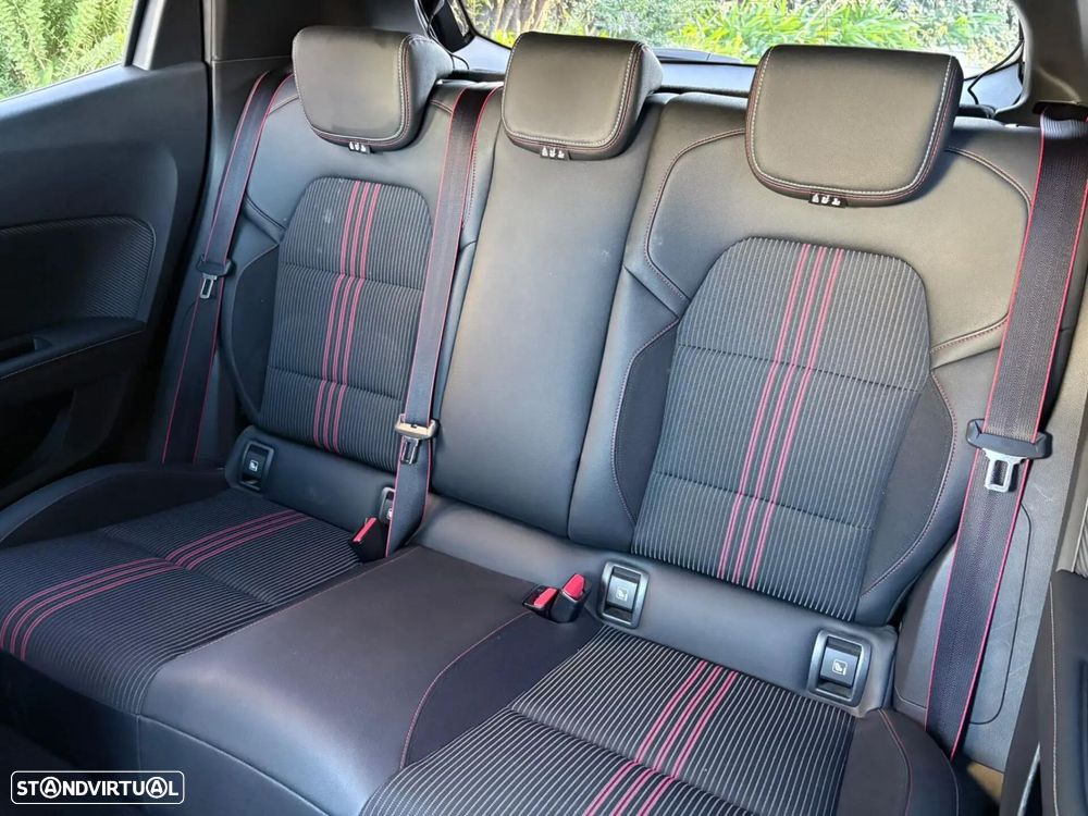 Renault Clio 1.0 TCe RS Line - 53
