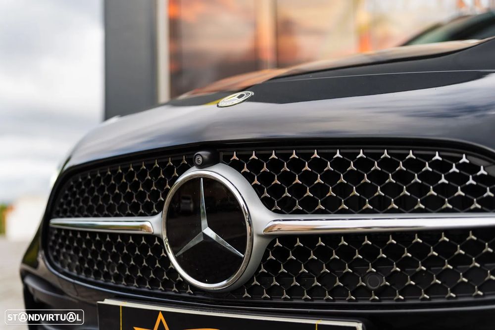 Mercedes-Benz C 300 e AMG Line - 32