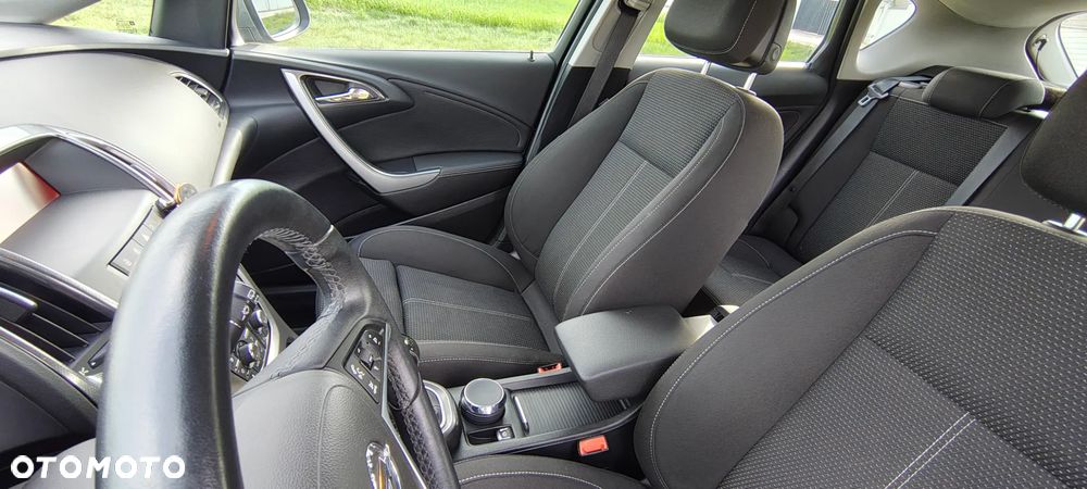 Opel Astra 1.4 Turbo - 14