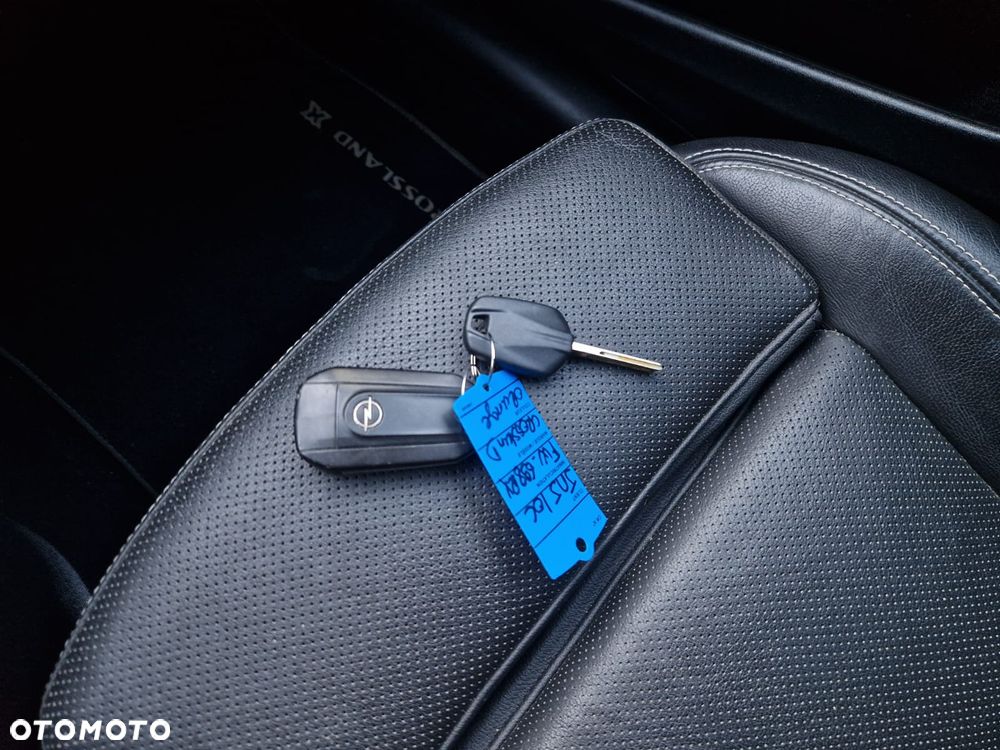 Opel Crossland X - 30