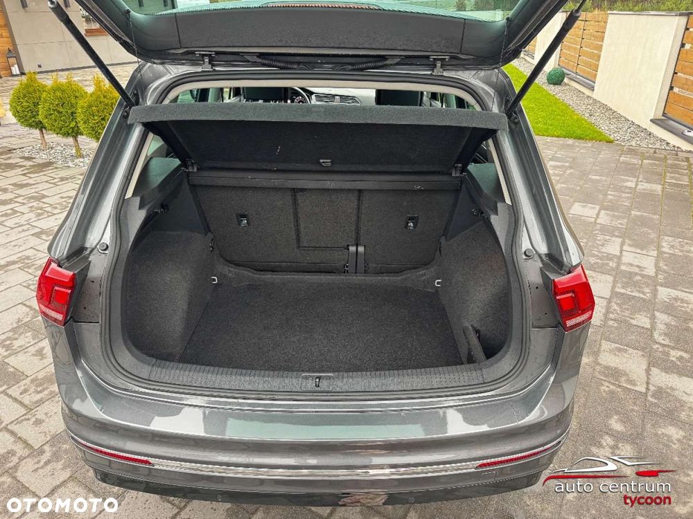 Volkswagen Tiguan - 26