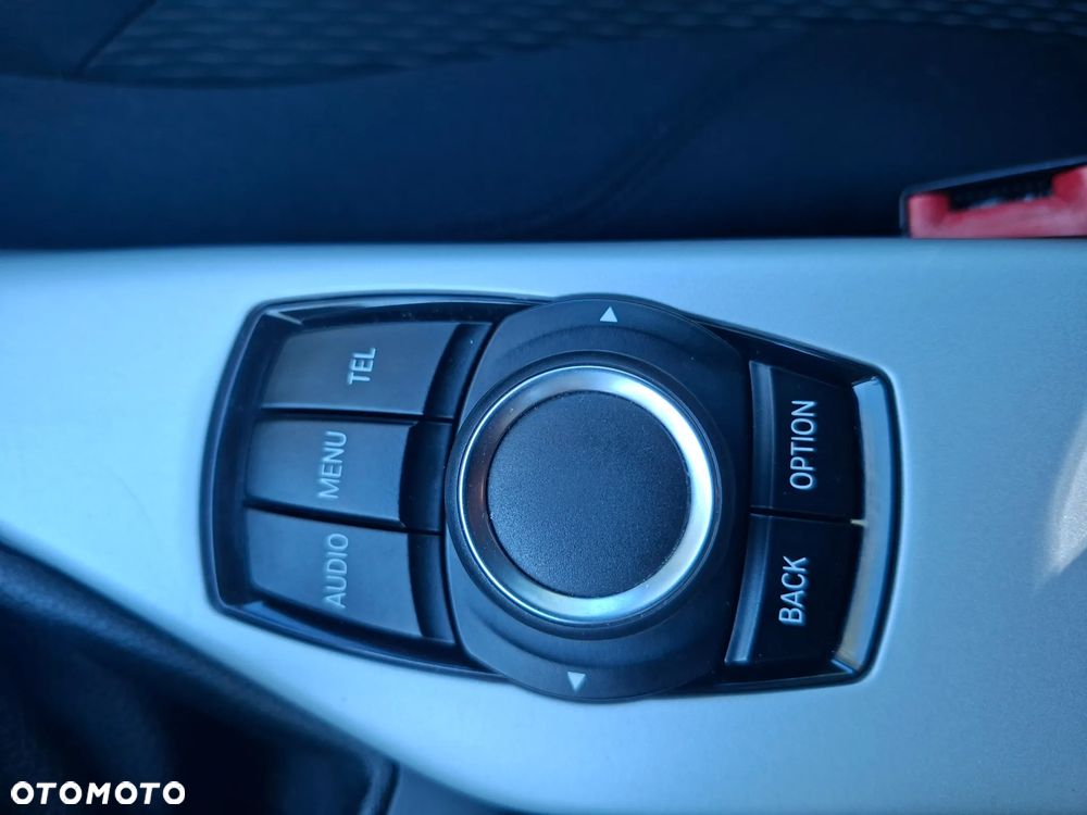 BMW Seria 1 118i M Sport - 33