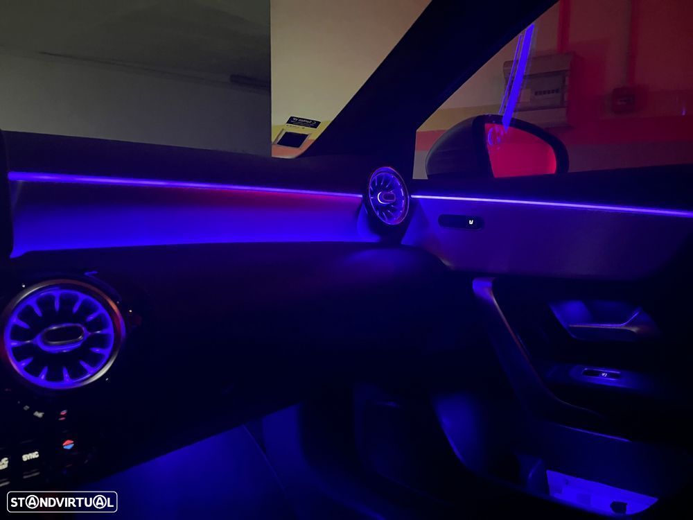 Mercedes-Benz A 200 AMG Line Aut. - 37