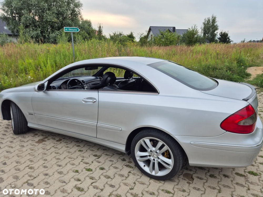 Mercedes-Benz CLK 220 CDI Avantgarde - 15
