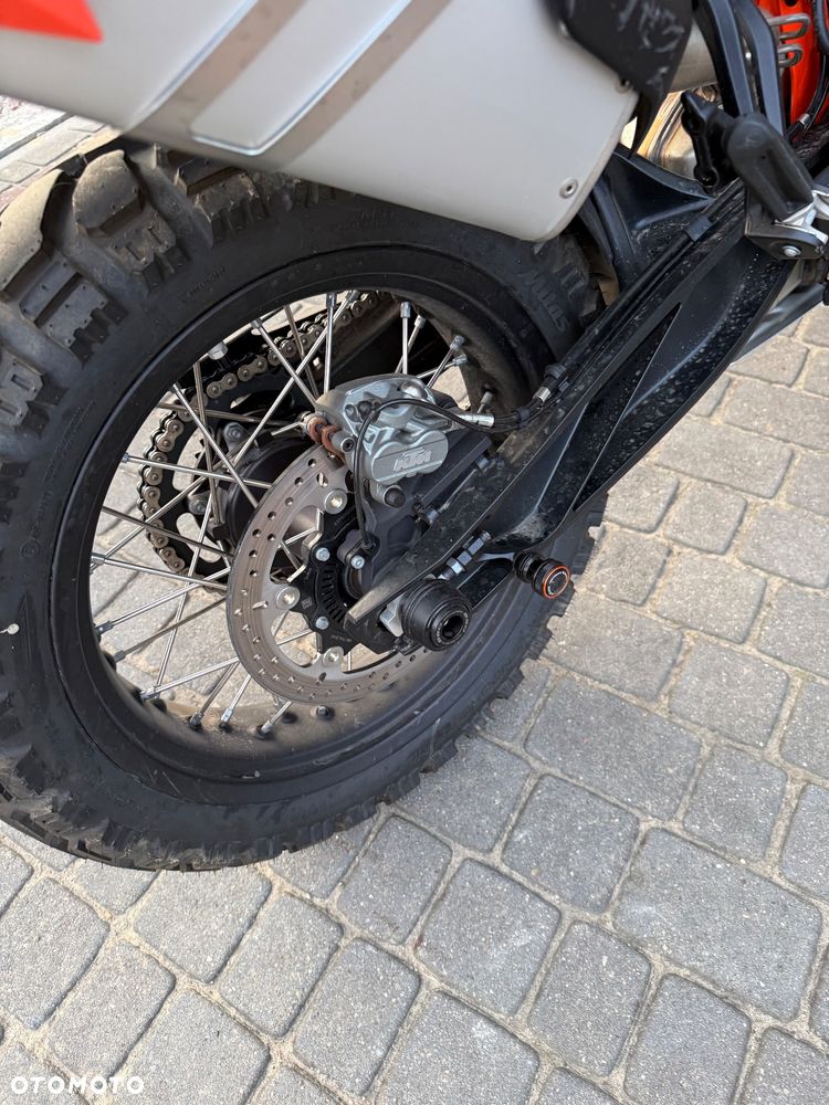 KTM Adventure - 8