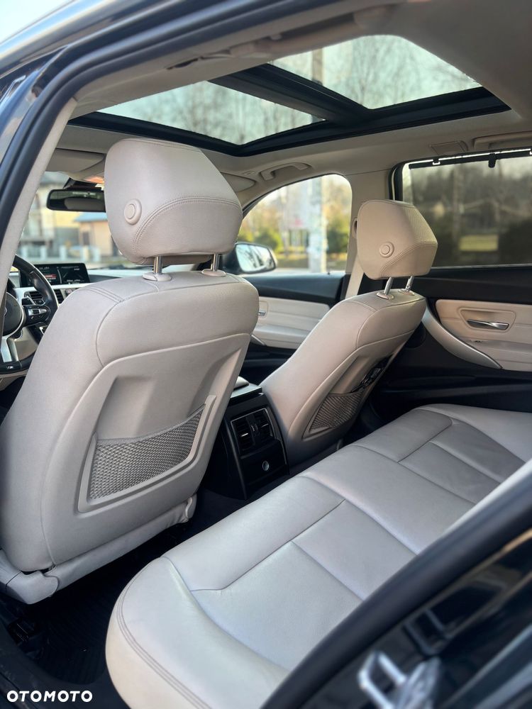 BMW Seria 3 320d Luxury Line - 13