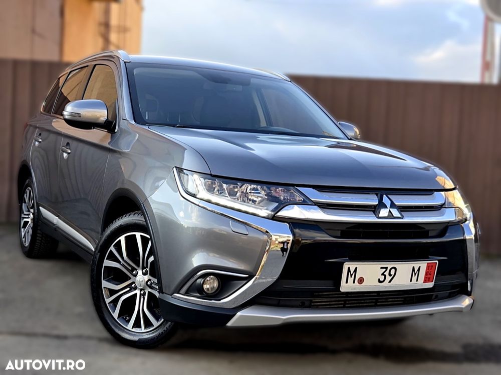 Mitsubishi Outlander 2.2 DI-D 4WD Automatik Diamant Edition+ - 1