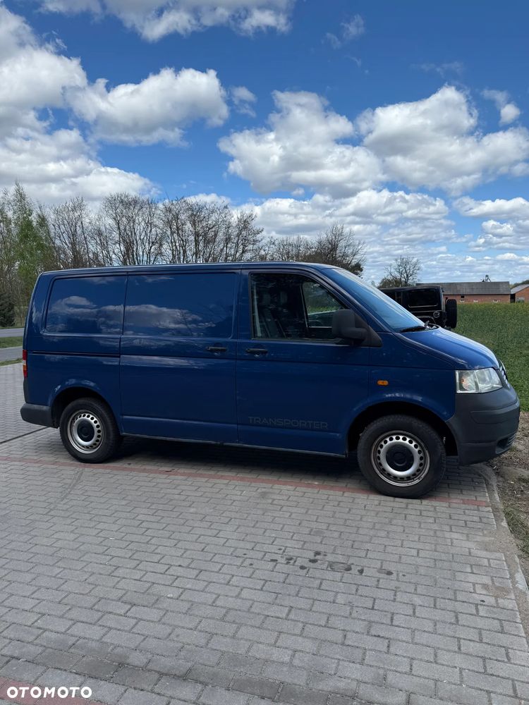 Volkswagen Transporter T5 - 3