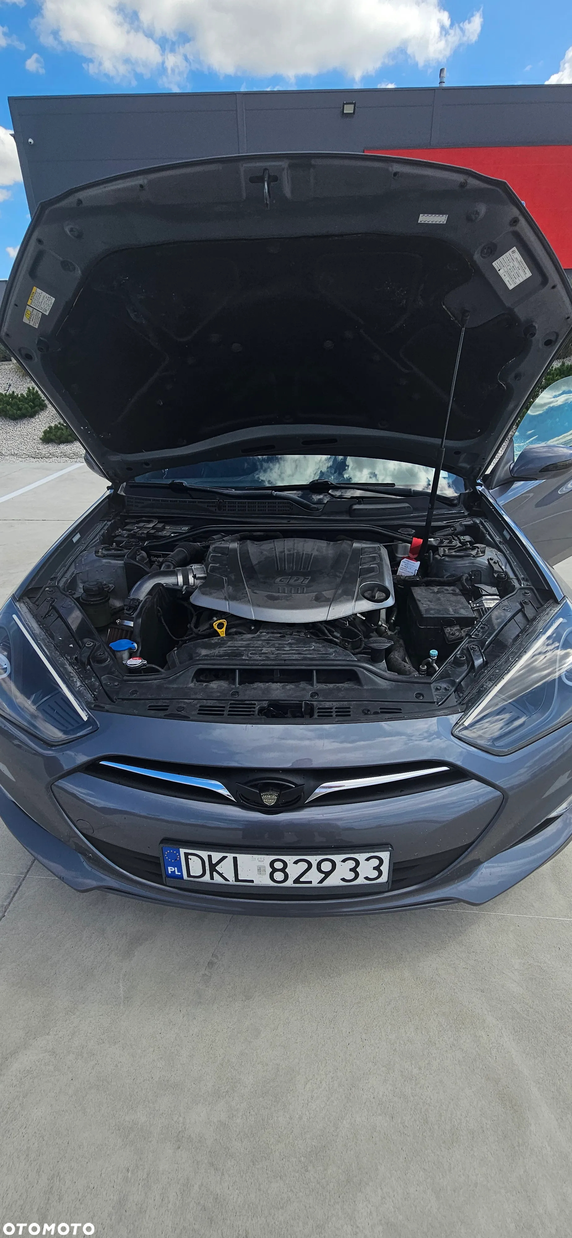 Hyundai Genesis Coupe 3.8 V6 Executive - 19